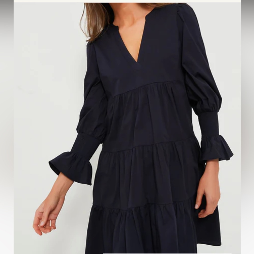 Pomander Place Navy Tiered V-Neck Long Sleeve Dress size Small